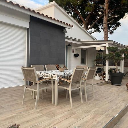 Lovely House Near The Beach Calafell Buitenkant foto