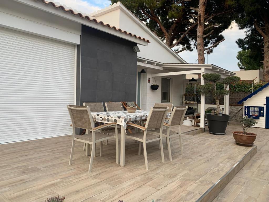 Lovely House Near The Beach Calafell Buitenkant foto